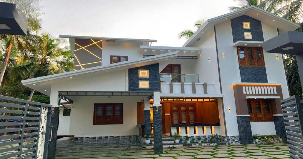 4 BHK Home with Stunning Interiors