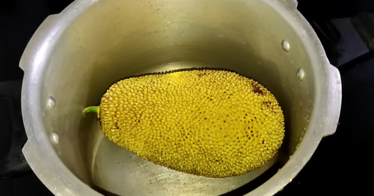 Tender Jackfruit Stir Fry making